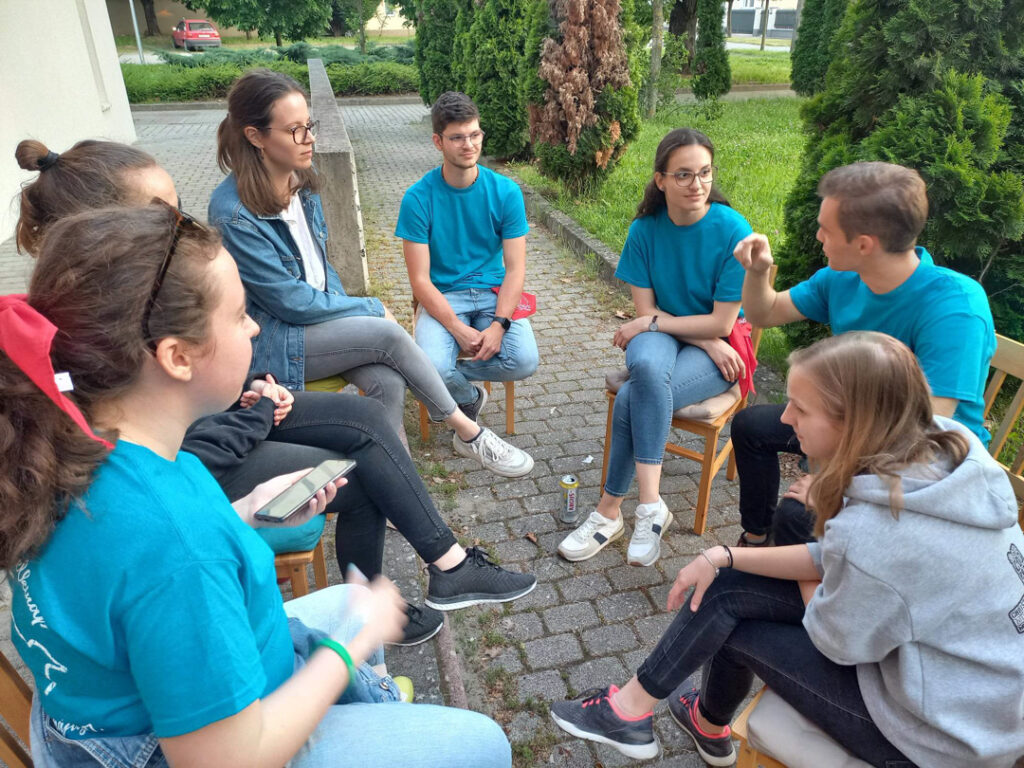 Jopelda mai kor problemai laudato si beszelgetes